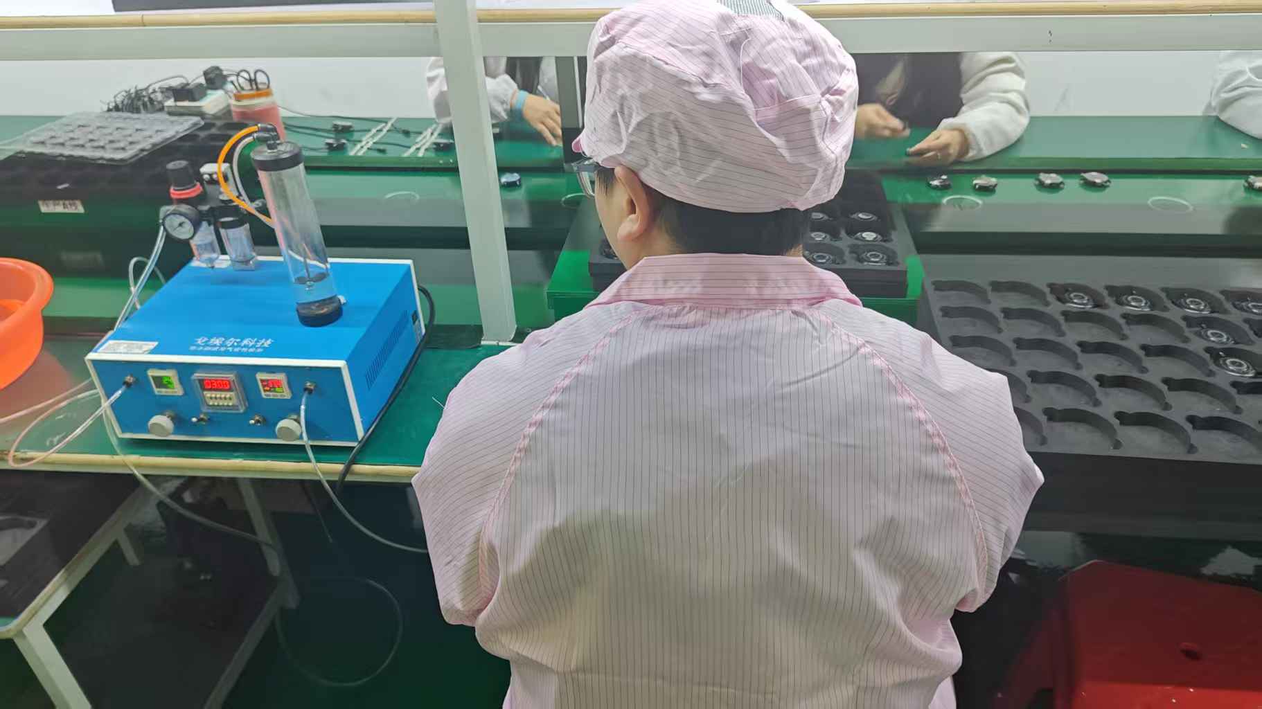 Waterproof testing of wearables